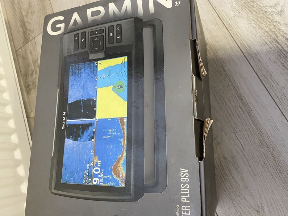 Vand Sonar Garmin Nou Striker Plus 9 SV ! (Pescuit,barcă)