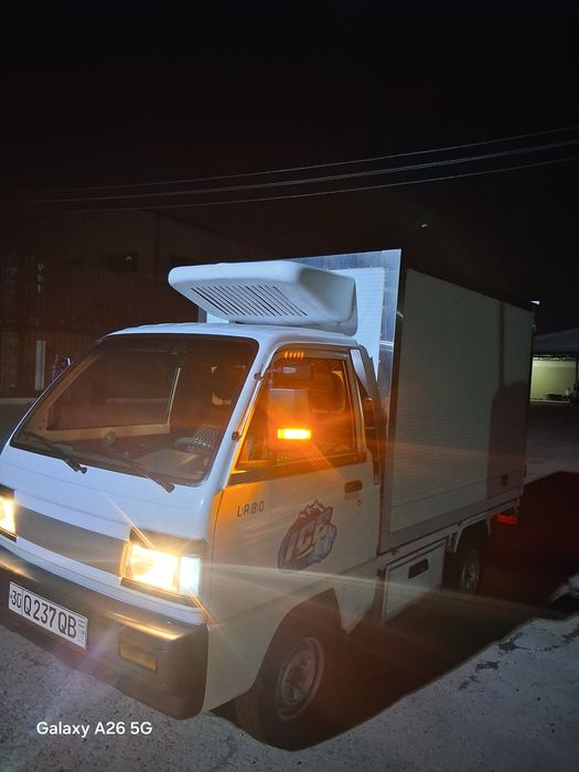 Labo refrejerator ideal holatda