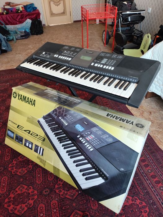 Синтезатор Yumaxa E423