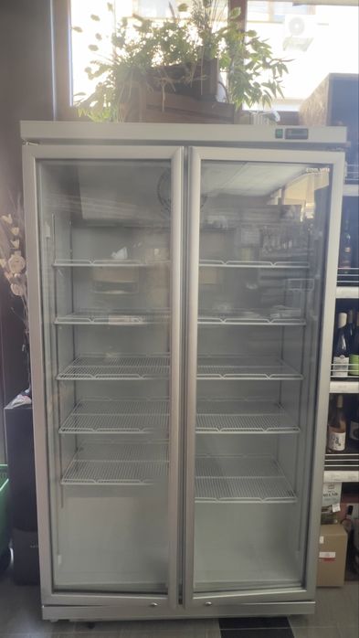 Хладилни витрини за магазин