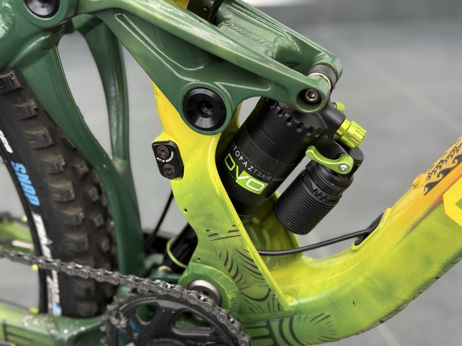 Evolve Alchemy Custom Built M размер 27.5 цола