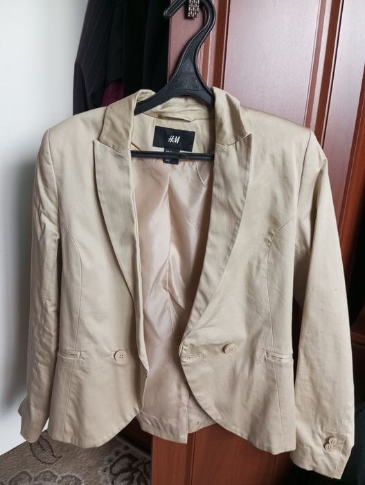 Пиджак женский..