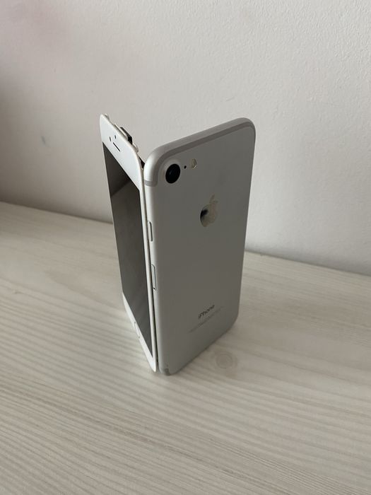 Display iPhone 7 si Carcasa , originale din dezmembrari !!
