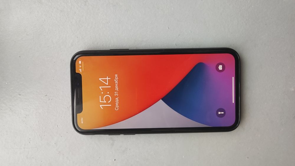 Продается iPhone X 64gb