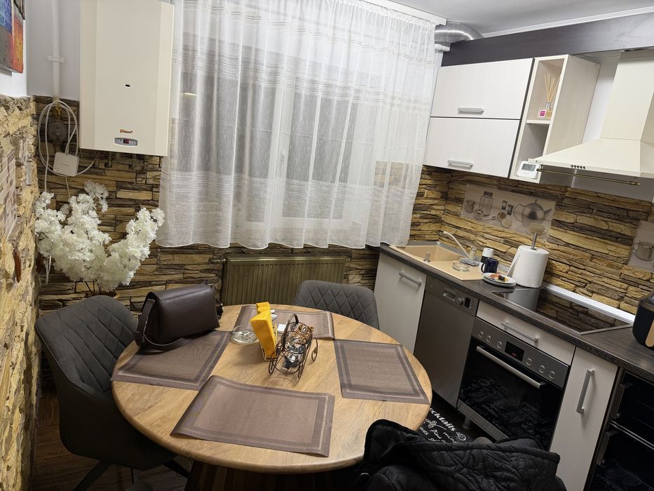 Apartament regim hotelier