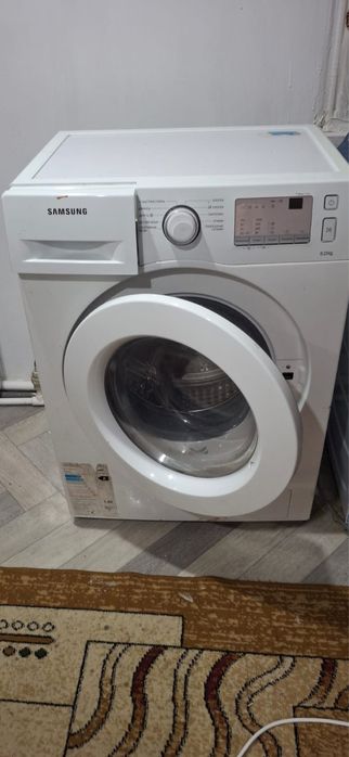 Продам стиральную машину