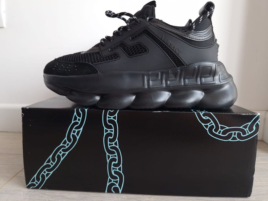 Versace Chain Reaction - Negri - Marimea 43 - Cadoul Ideal - Urgent