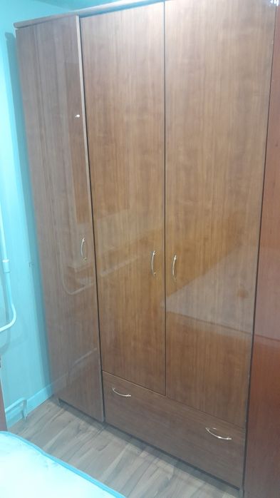 Шкаф в спальню без зеркала