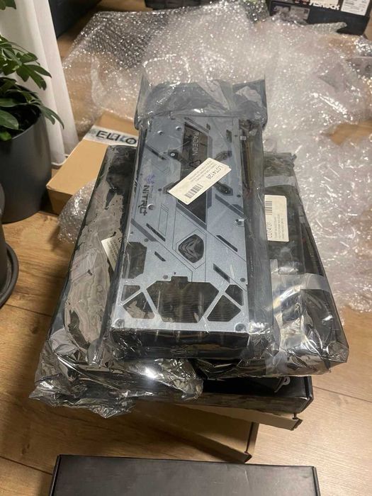 Placa video ASUS ASUS Dual Radeon™ RX 5700 EVO OC, 8GB GDDR6, 256-bit