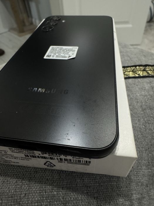 Samsung A34 128gb черный в идеале