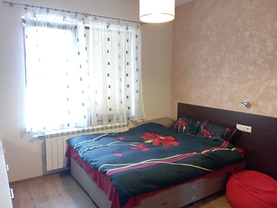 Дава се под наем Къща в Варна, Цветен квартал - 140 кв.м за 1200 € - Снимка #5