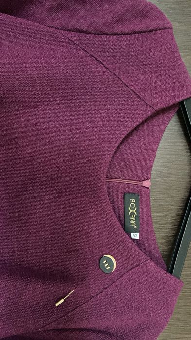 Rochie de zi, lejeră, cu detaliu in partea de sus