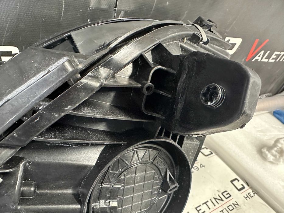 Фар фарове ляв Mercedes E classe W214 Мерцедес 214 DIGITAL LIGHT far