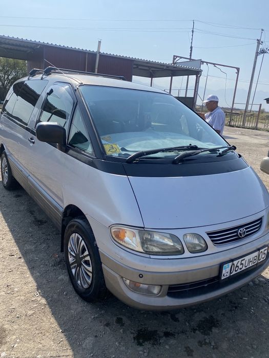 Toyota estima emina 1997