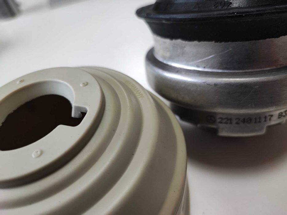 Оригинални тампони за двигател Мерцедес. w221 w211 w212 w204 w203 и др