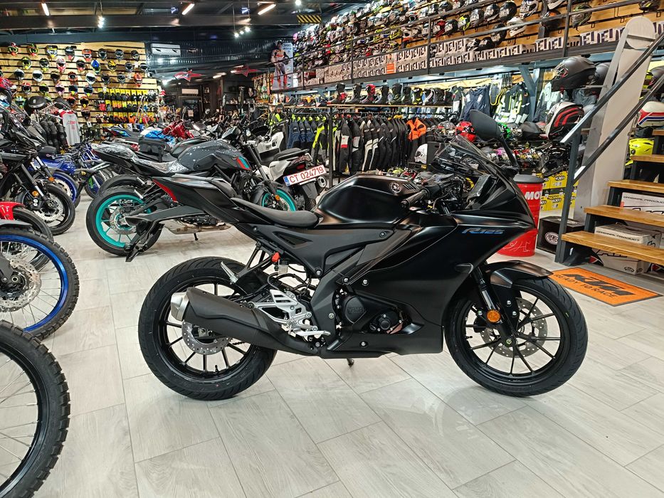 Yamaha YZF R125 model 2025 nou - livrare din stoc EST BIKE Campina