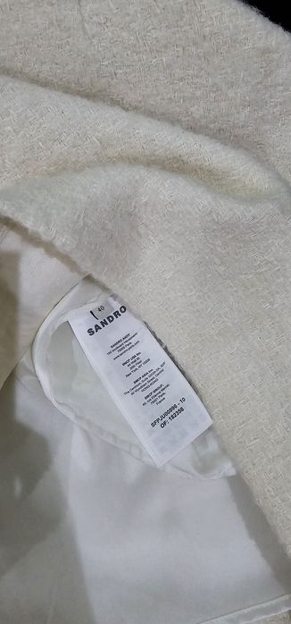 Пола Sandro със златни детайли