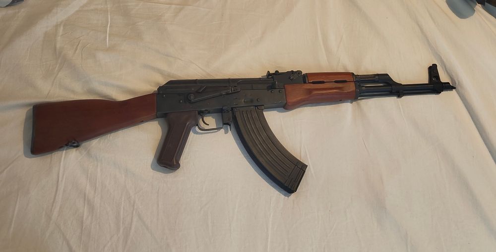 Еърсофт Airsoft реплика E&L AKM