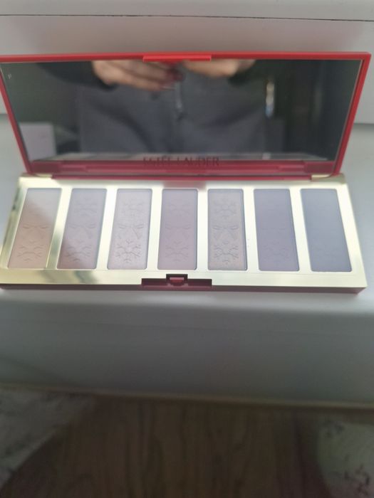 Estee Lauder козметика