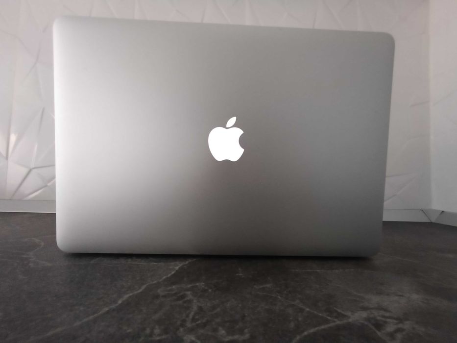 Vand Laptop MacBook Pro Retina 15.4" Mid 2012 la CUTIE
