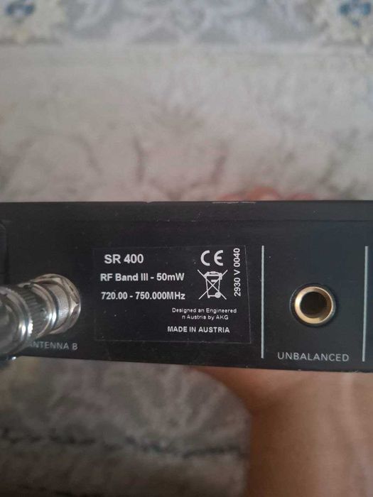 Distansionniy mikrofon akg  400 skripka gitara ushun