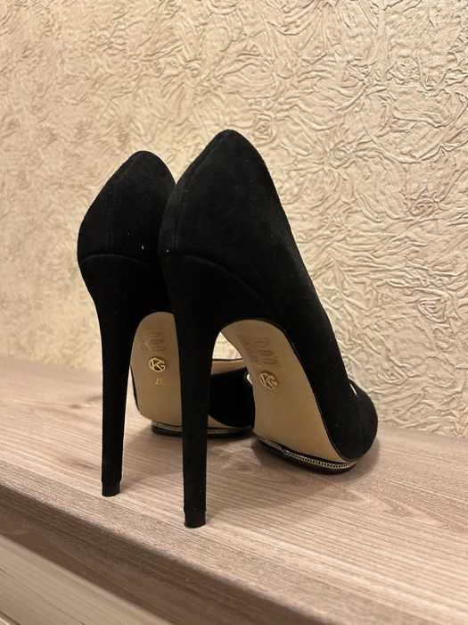 Дамски обувки с ток Kurt Geiger