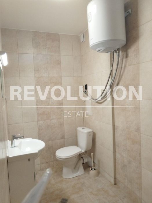 Дава се под наем Едностаен апартамент в Пловдив, Остромила - 65 кв.м за 317 € - Снимка #5