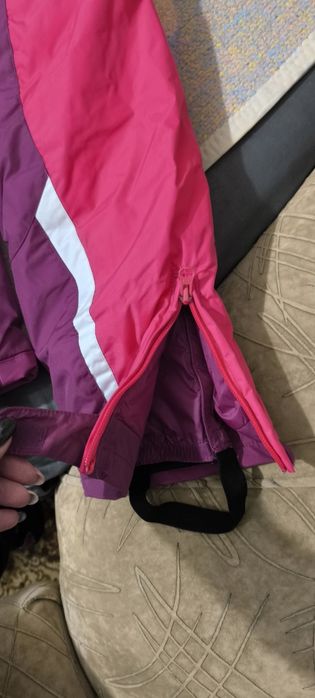 Детски ски екип в розово