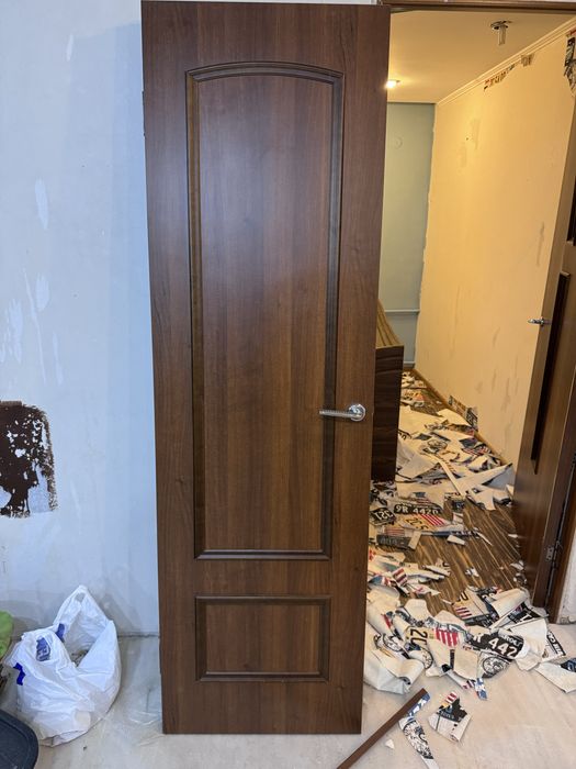 Продам двери 600мм