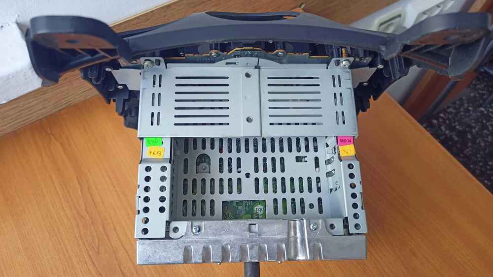 Оригинално радио / CD плейър Mazda 2 (2008)