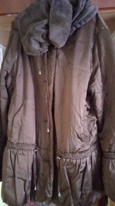 Продам куртки женские