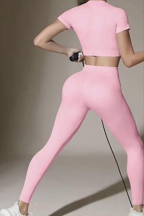 Дасмки спортен сет S