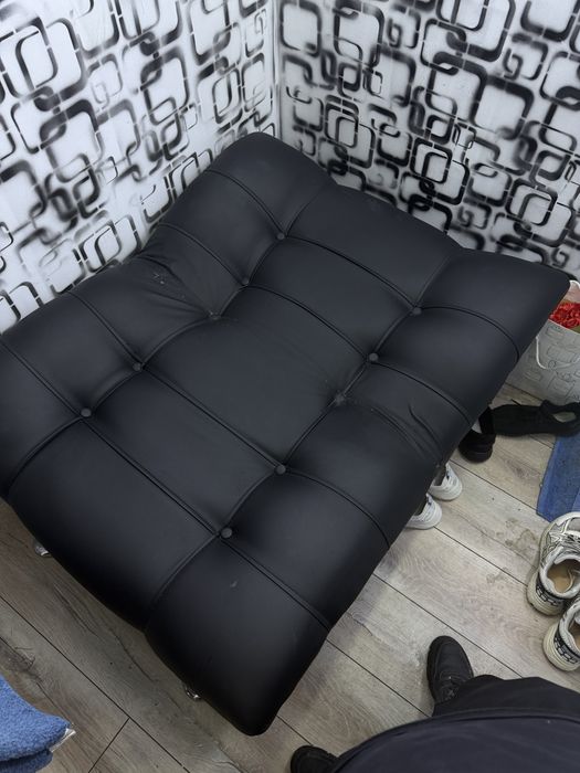 Продам кресло офисное