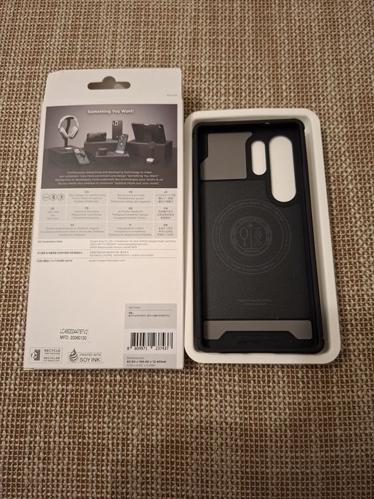 Husa MagSafe Spigen Mag Armor Samsung Galaxy S25 Ultra Neagră Nouă