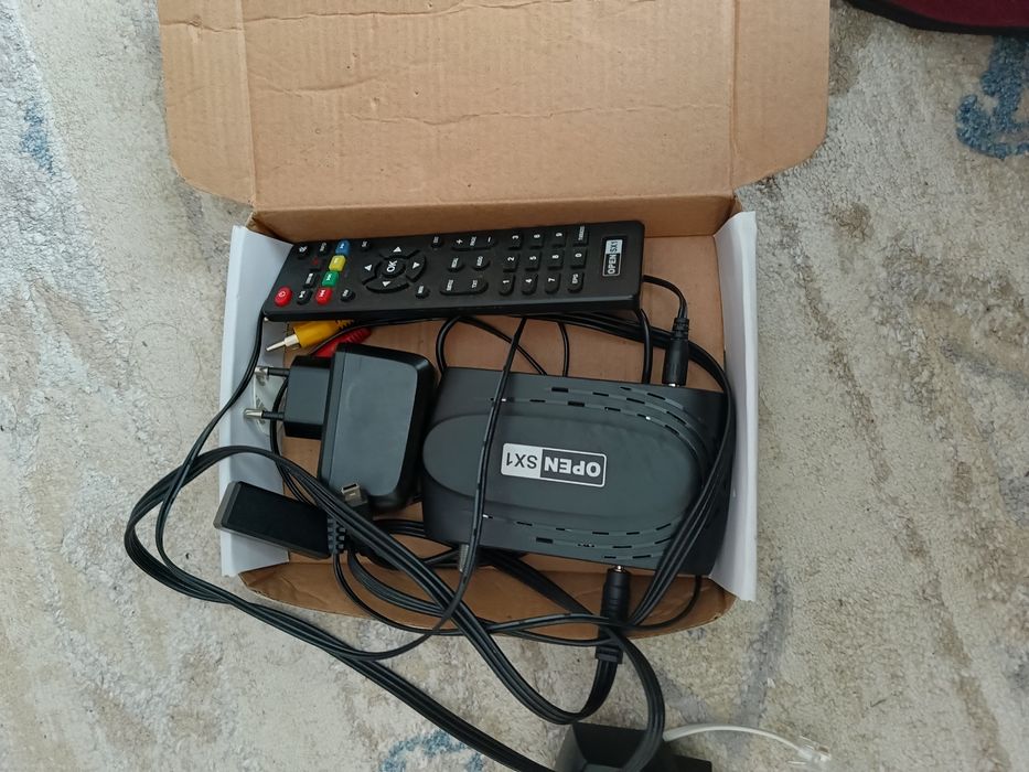 Продам ресивер тв