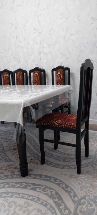 Стол и стулья комплект