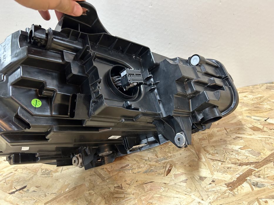 Far bmw F40 seria 1 full led 2019-2022