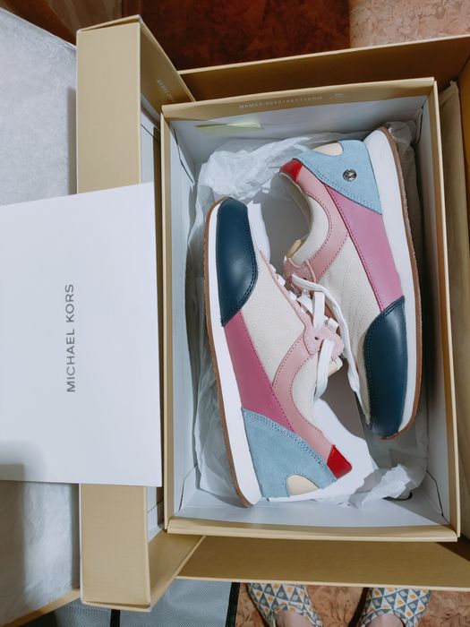 Кроссовки Michael kors