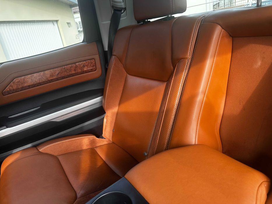 Toyota Tundra 1794 edition Platinium  29500net Autoutilitara firma ram
