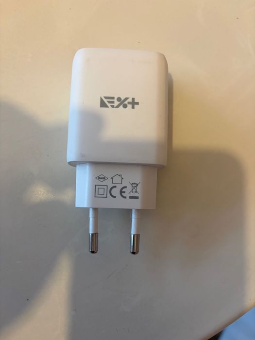 Зарядно за телефон 30W