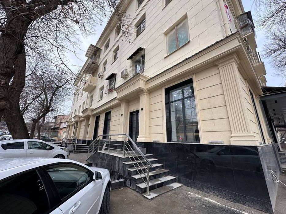 Шота Руставели Братские Могилы | 125кв - нежилое помещение вдоль дорог