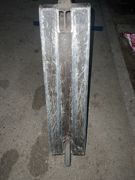 Продам самокат срочно