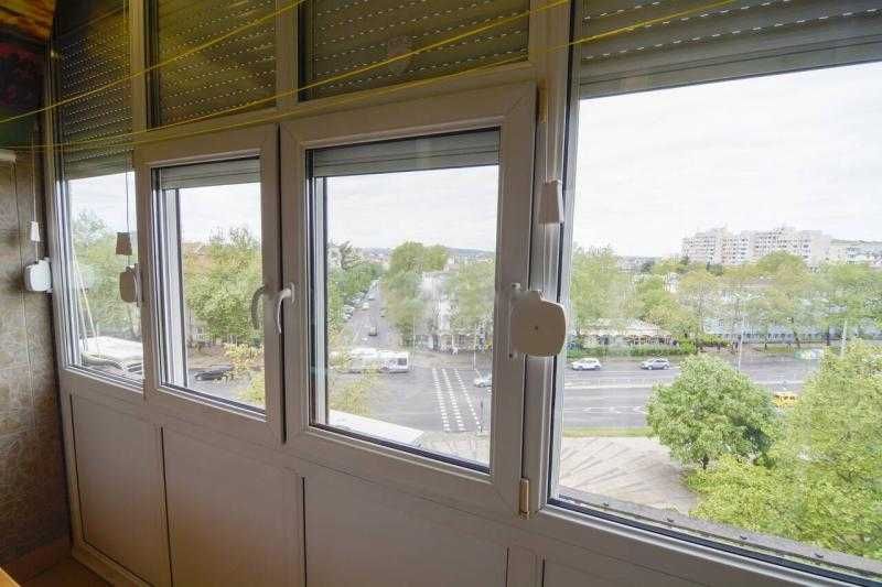 Дава се под наем Двустаен апартамент в Бургас, Лазур - 75 кв.м за 765 € - Снимка #10