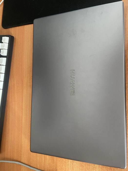 Huawei ноутбук Laptop