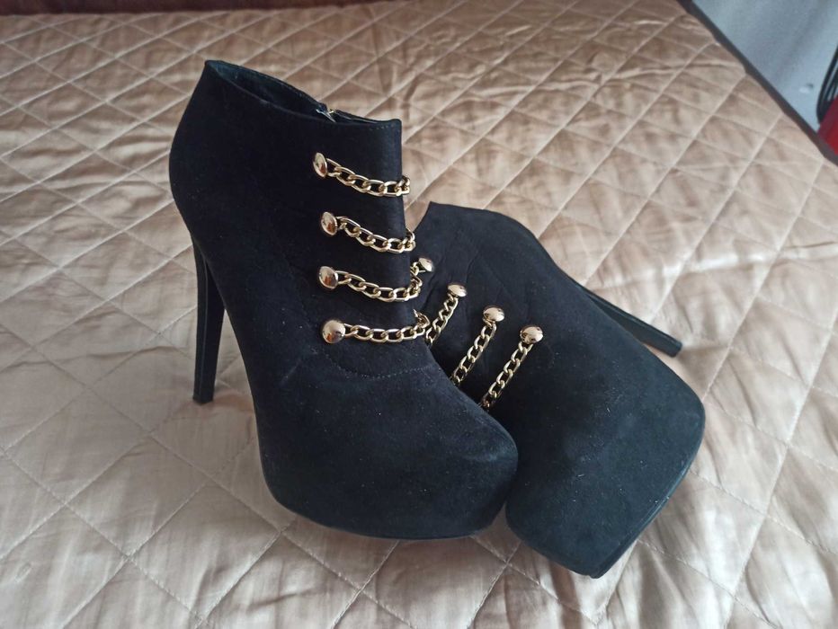 Дамски обувки на ток