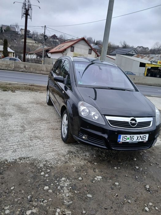 Opel zafira B cu 7 locuri