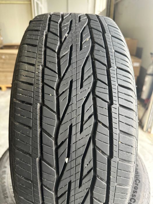 Continental 225/55/18 dot24