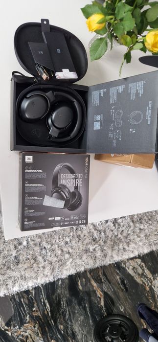 Casti JBL TOUR ONE M2  model flagship full box