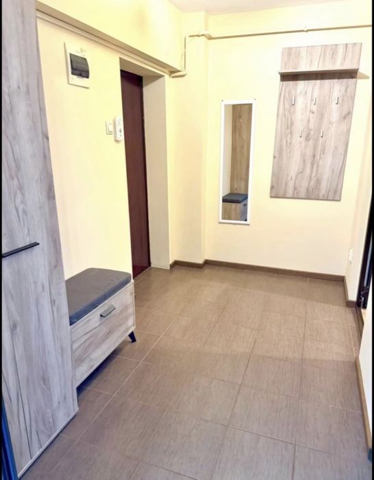 Inchiriez apartament 1 camera