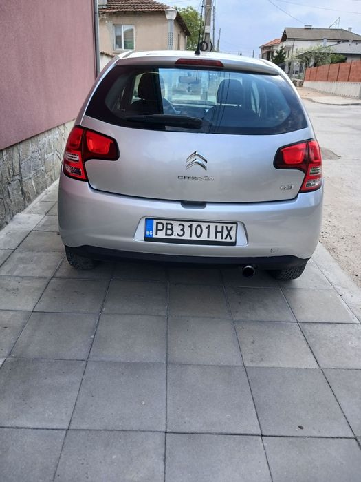 Лек автомобил Ситроен С3